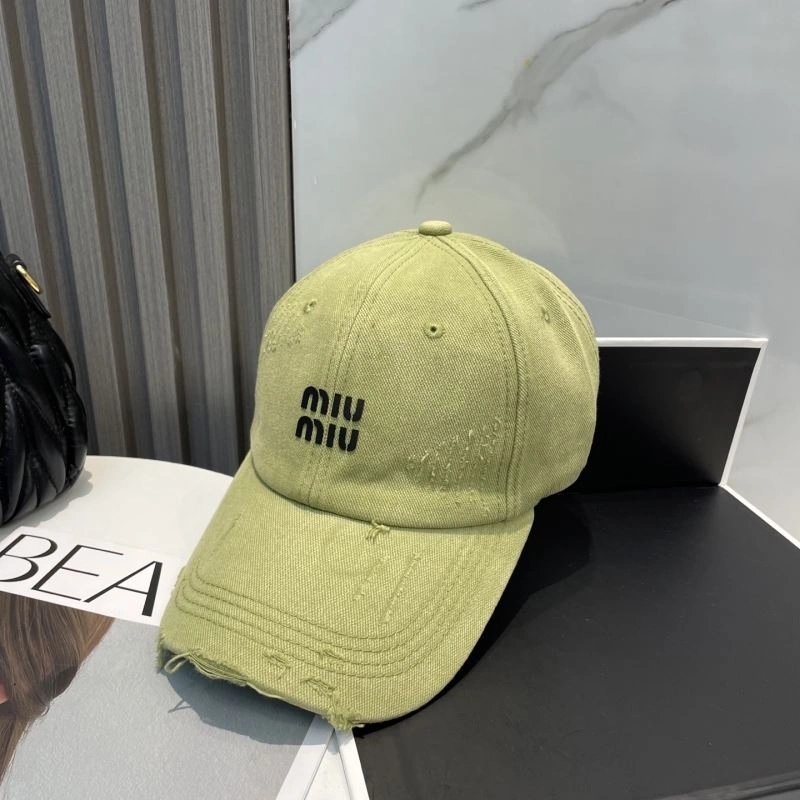 Miu Miu Caps UrbanStyle 257729