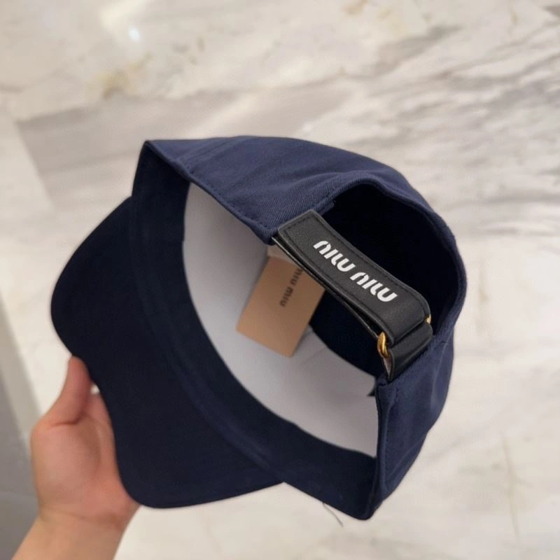 Miu Miu Caps Efficient 257724