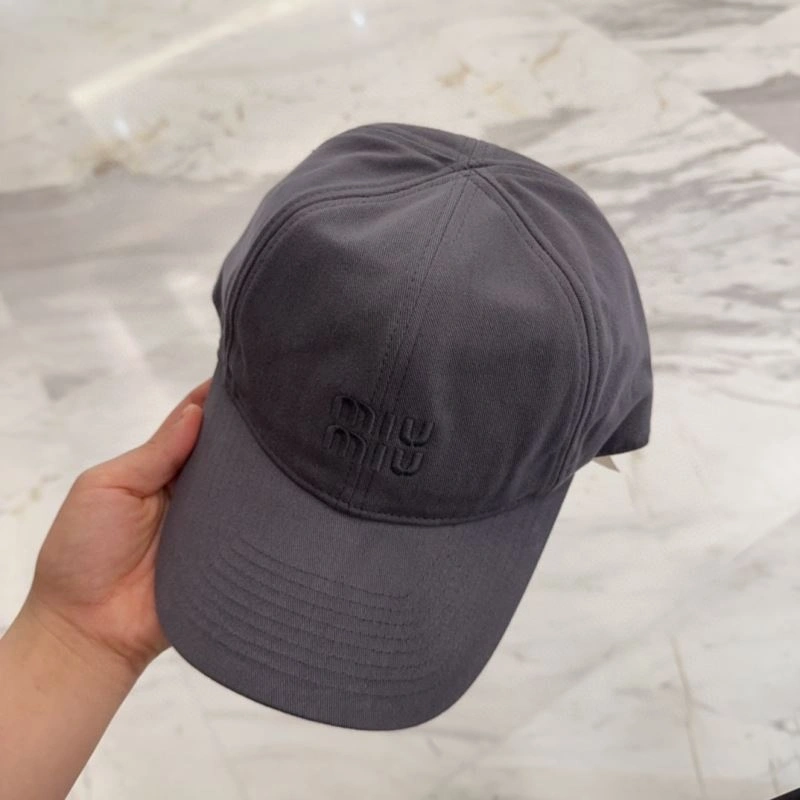 Miu Miu Caps Functional 257722