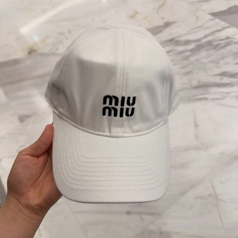 Miu Miu Caps Stretchable 257706