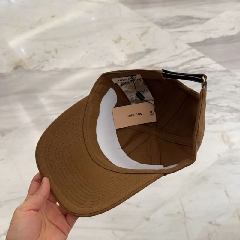 MoistureWicking Miu Miu Caps 257710