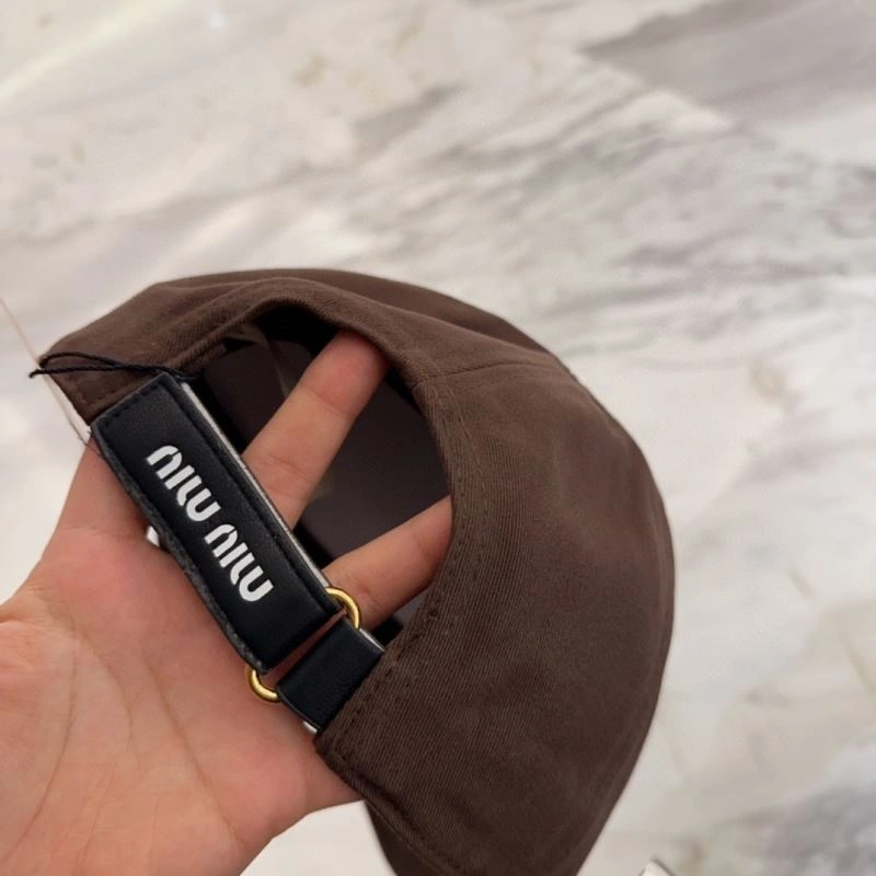 Miu Miu Caps AllSeason 257696