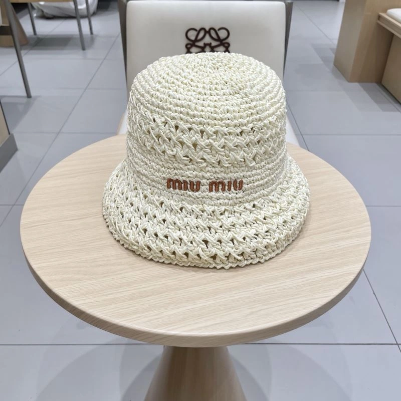 Miu Miu Caps Compact 257720