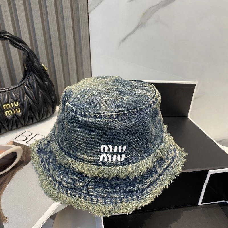 Miu Miu Caps ModernLook 257708
