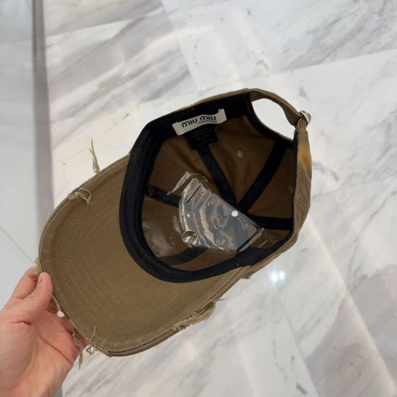 Miu Miu Caps Minimalist 257693