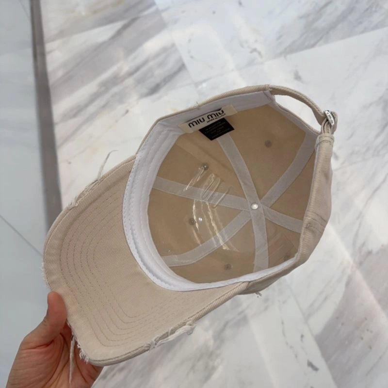 Miu Miu Caps Sustainable 257714
