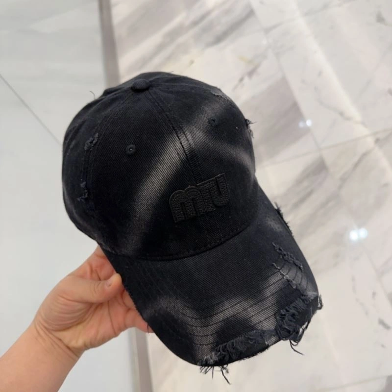 Miu Miu Caps Soft 257701