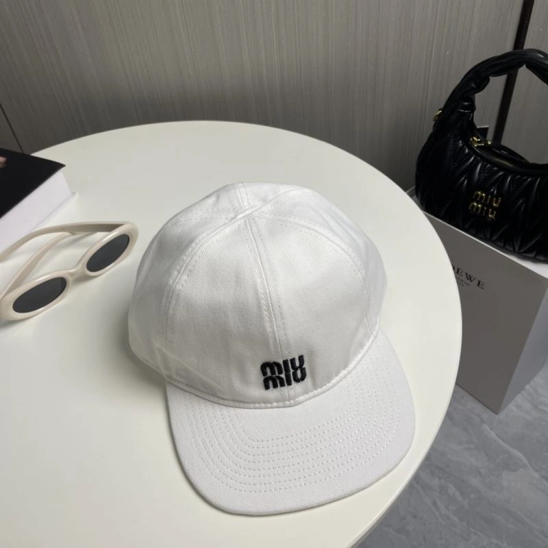 Miu Miu Caps Breathable 257689