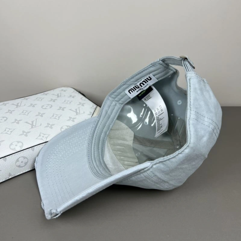 Breathable Miu Miu Caps 257715