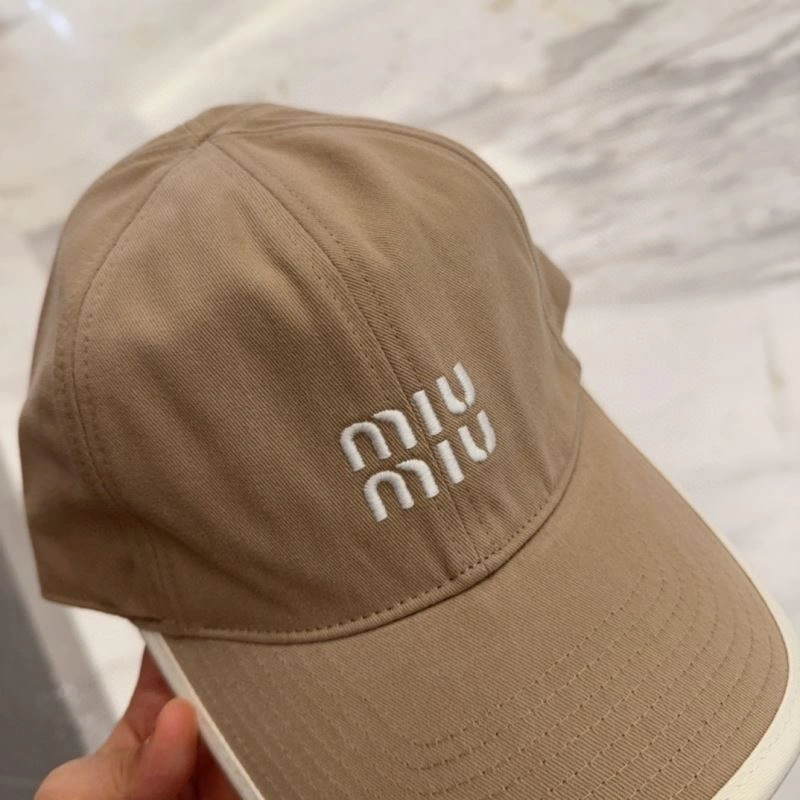 Miu Miu Caps StreetReady 257681