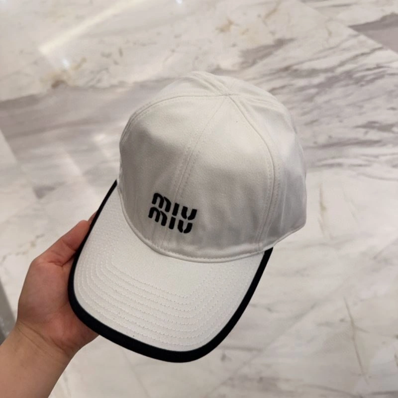 Miu Miu Caps Attractive 257656