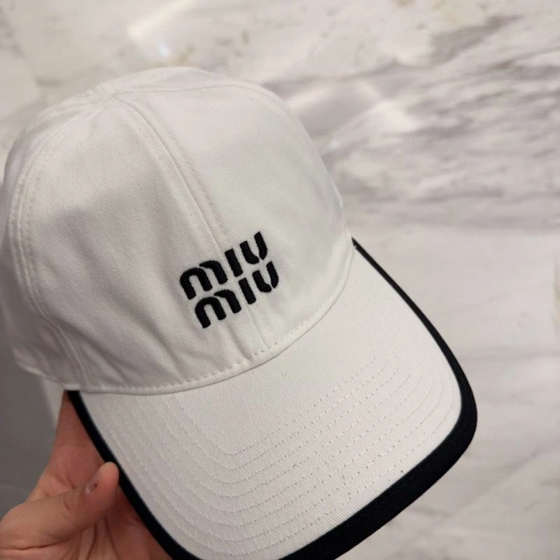 Miu Miu Caps Attractive 257656
