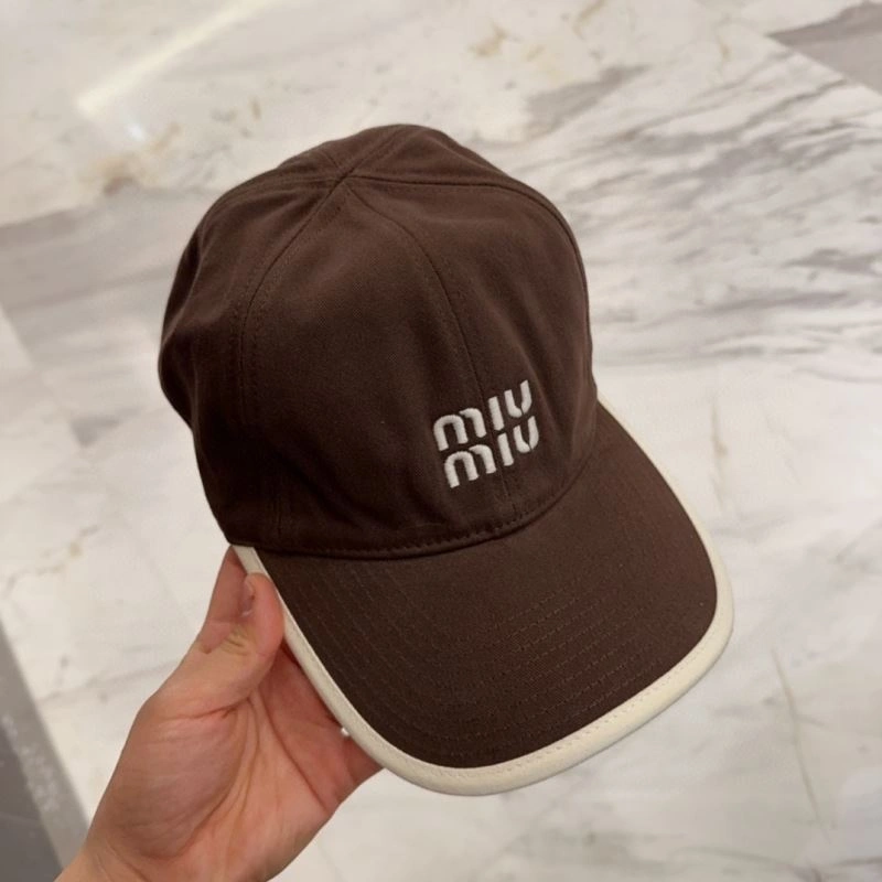 Miu Miu Caps UrbanChic 257673