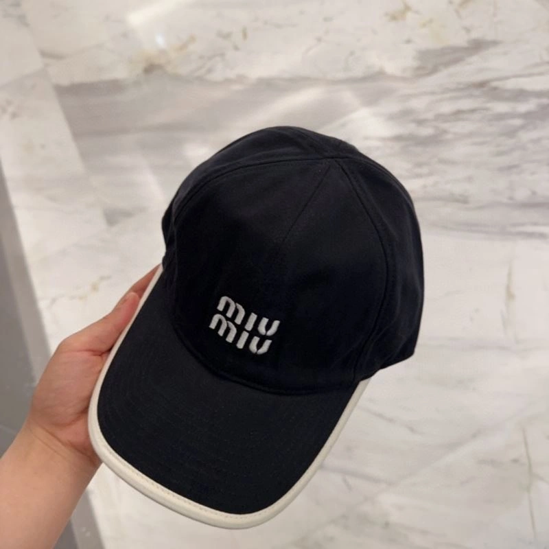 Miu Miu Caps Durable 257674