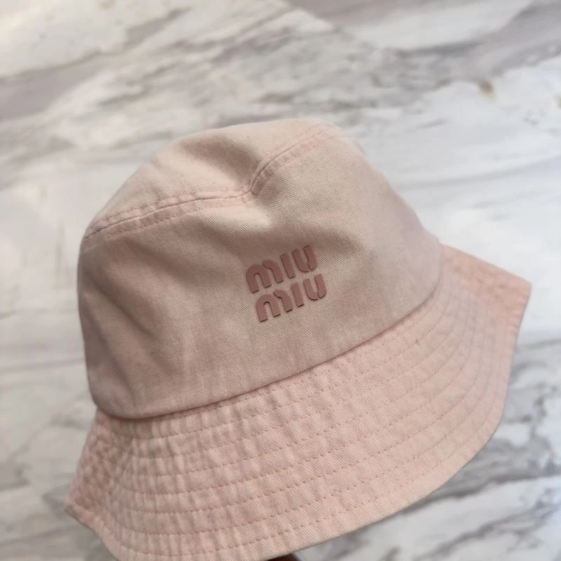 ComfortFit Miu Miu Caps 257658