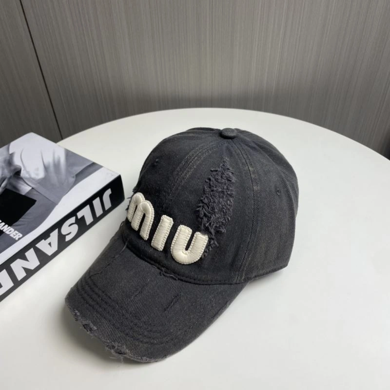 Miu Miu Caps Practical 257653