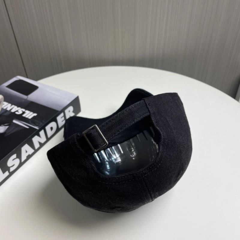 Miu Miu Caps EasyMatch 257652