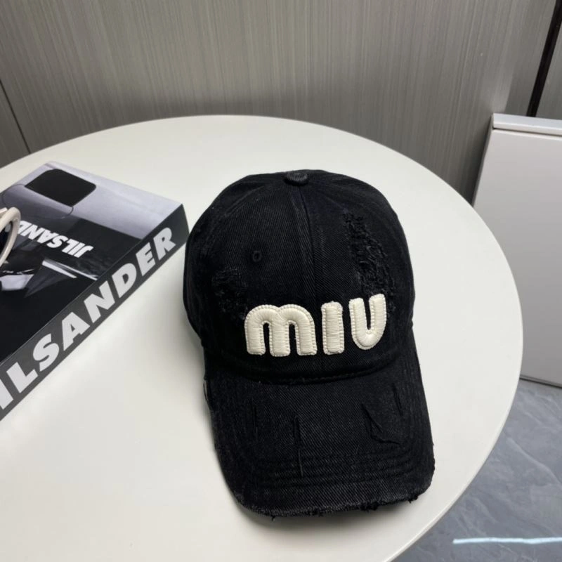 Miu Miu Caps EasyMatch 257652