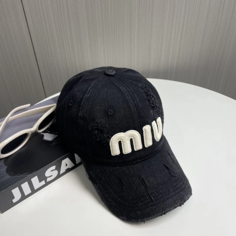 Miu Miu Caps EasyMatch 257652