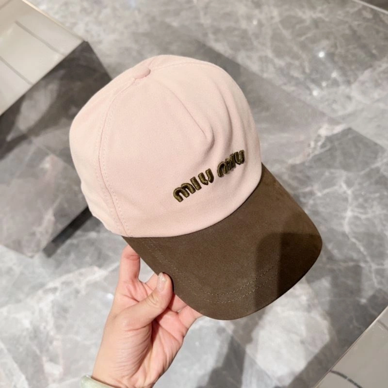 Miu Miu Caps Chic 257655