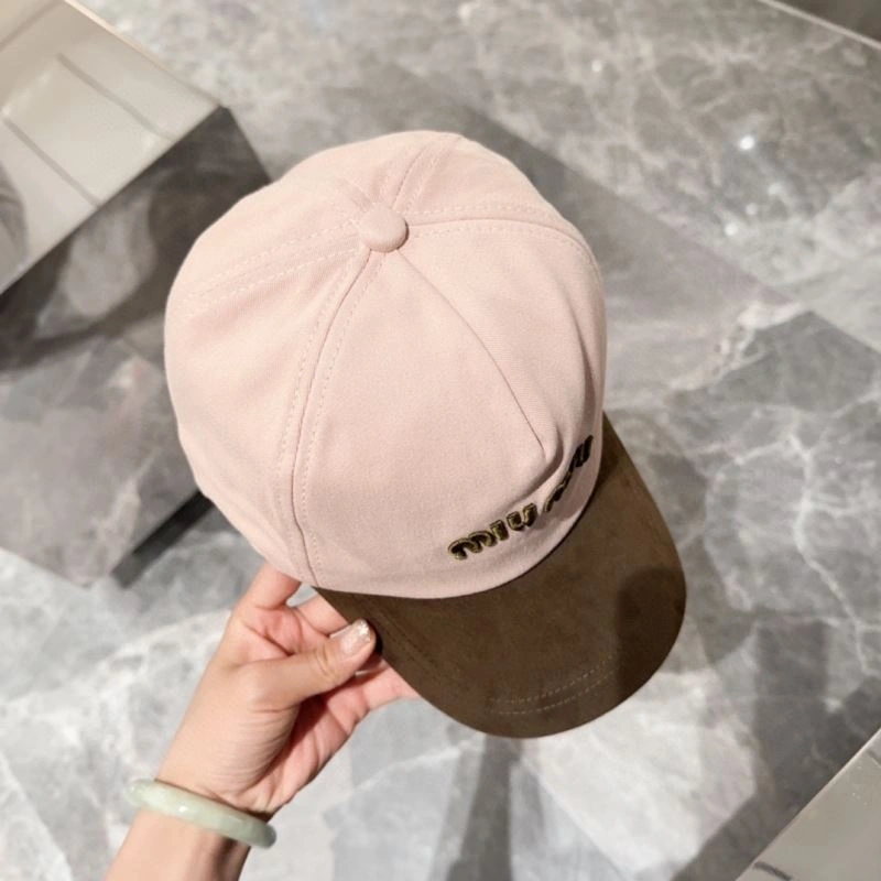 Miu Miu Caps Chic 257655