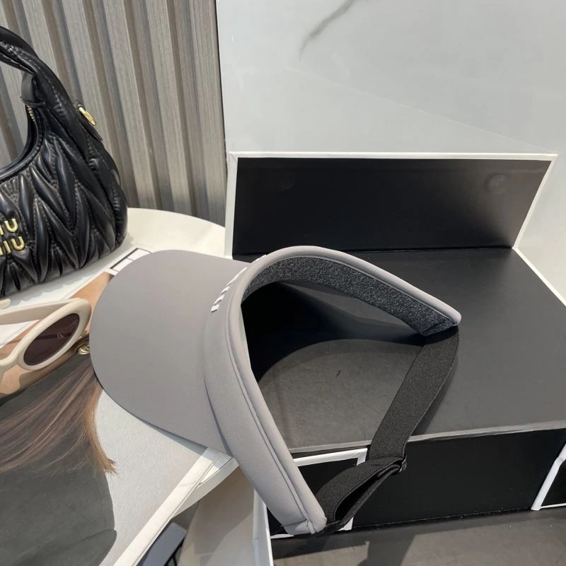 Miu Miu Caps Sporty 257665