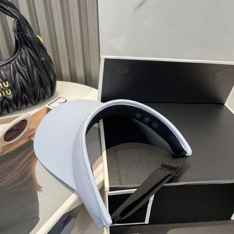 Miu Miu Caps Minimalist 257668