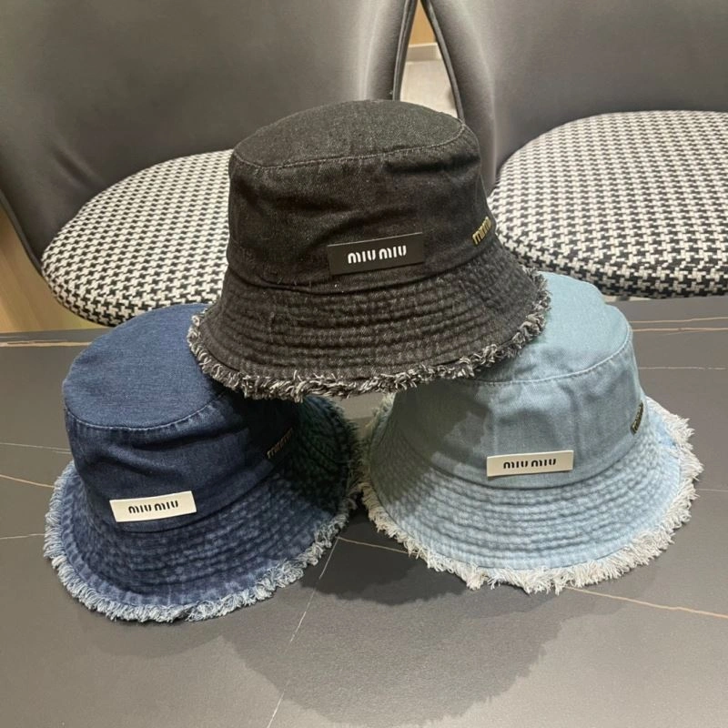 Miu Miu Caps Fashionable 257641