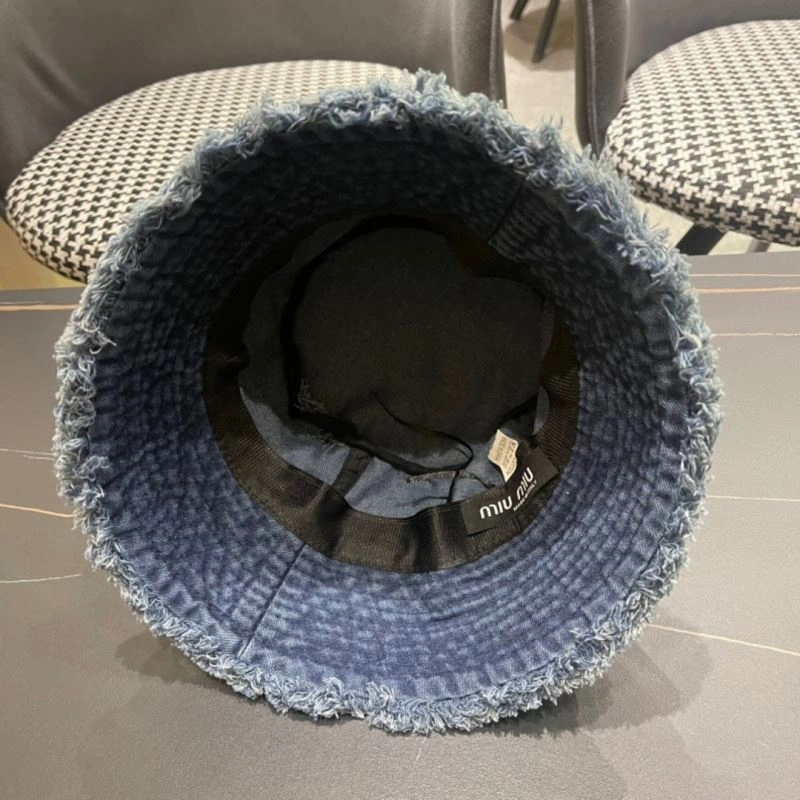 Miu Miu Caps Fashionable 257641