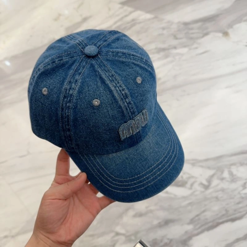 Miu Miu Caps Casual 257638