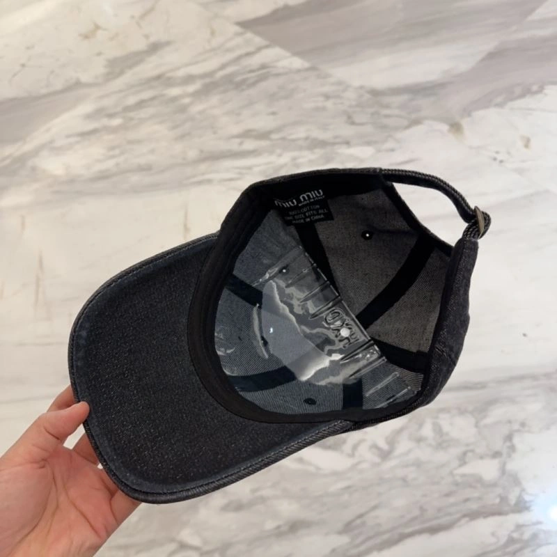Miu Miu Caps FreshLook 257637