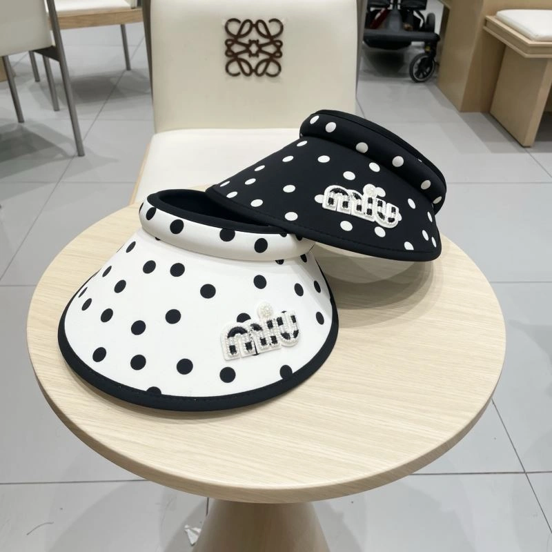 ModernLook Miu Miu Caps 257619