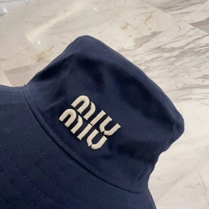 UrbanStyle Miu Miu Caps 257617