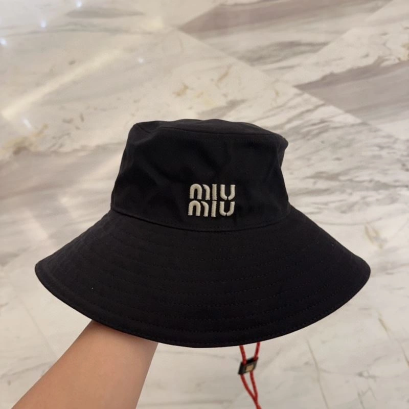 Miu Miu Caps Casual 257613