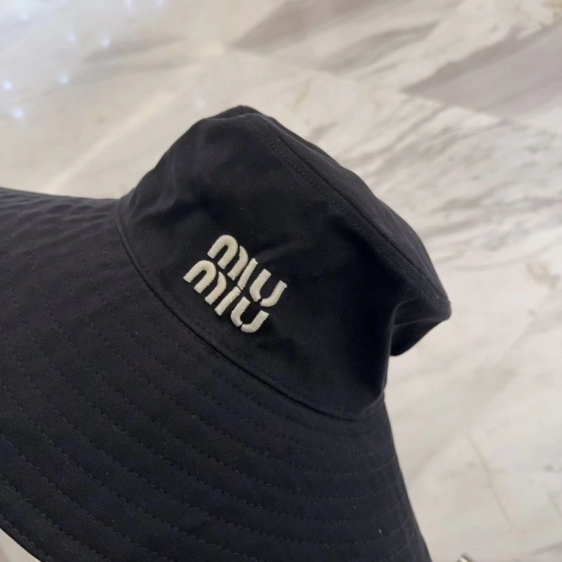 Miu Miu Caps Casual 257613
