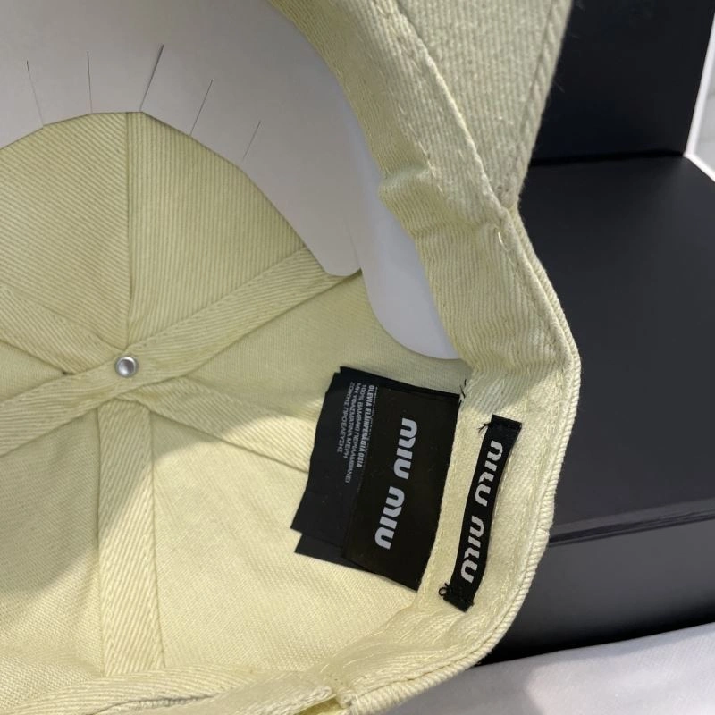 Miu Miu Caps Fashionable 257618