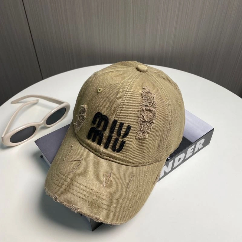 Miu Miu Caps Elegant 257629