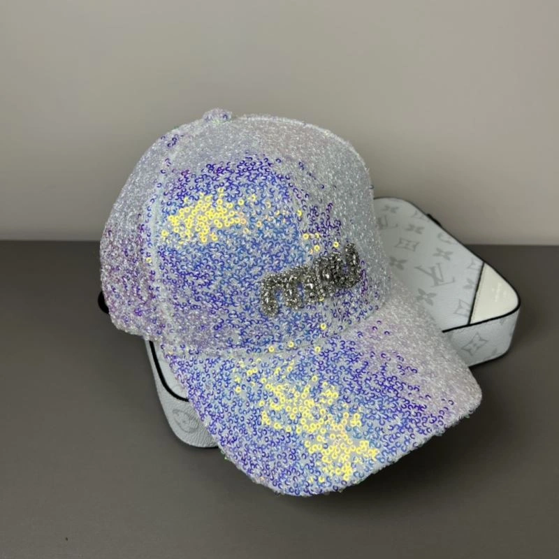 Miu Miu Caps Practical 257634