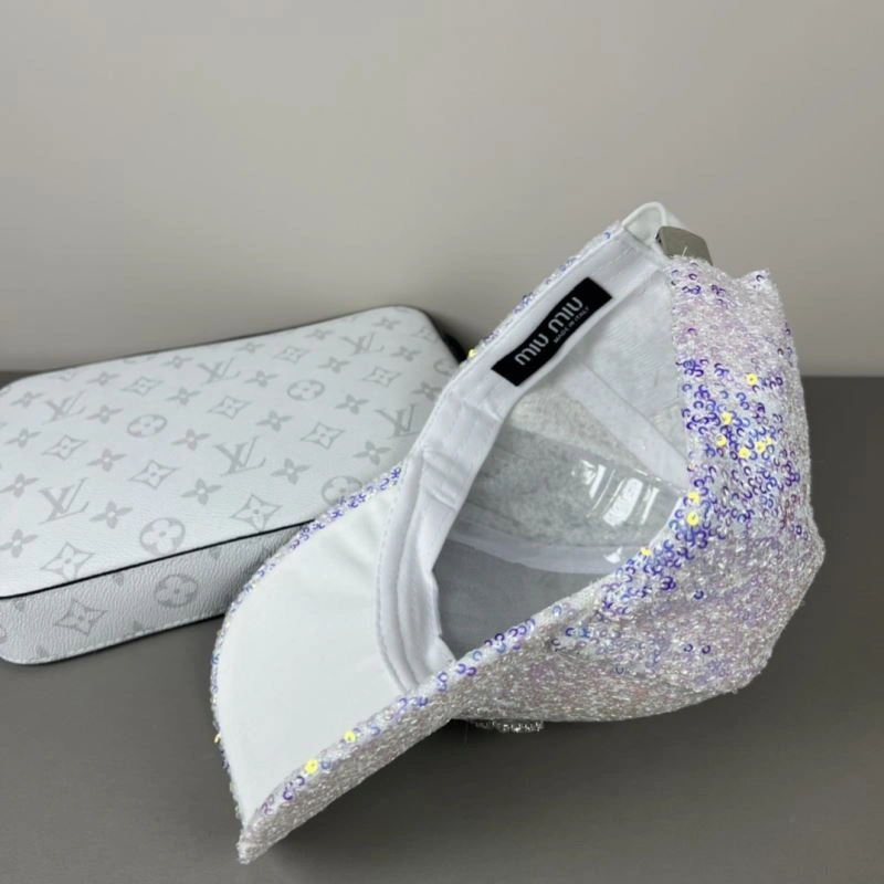 Miu Miu Caps Practical 257634