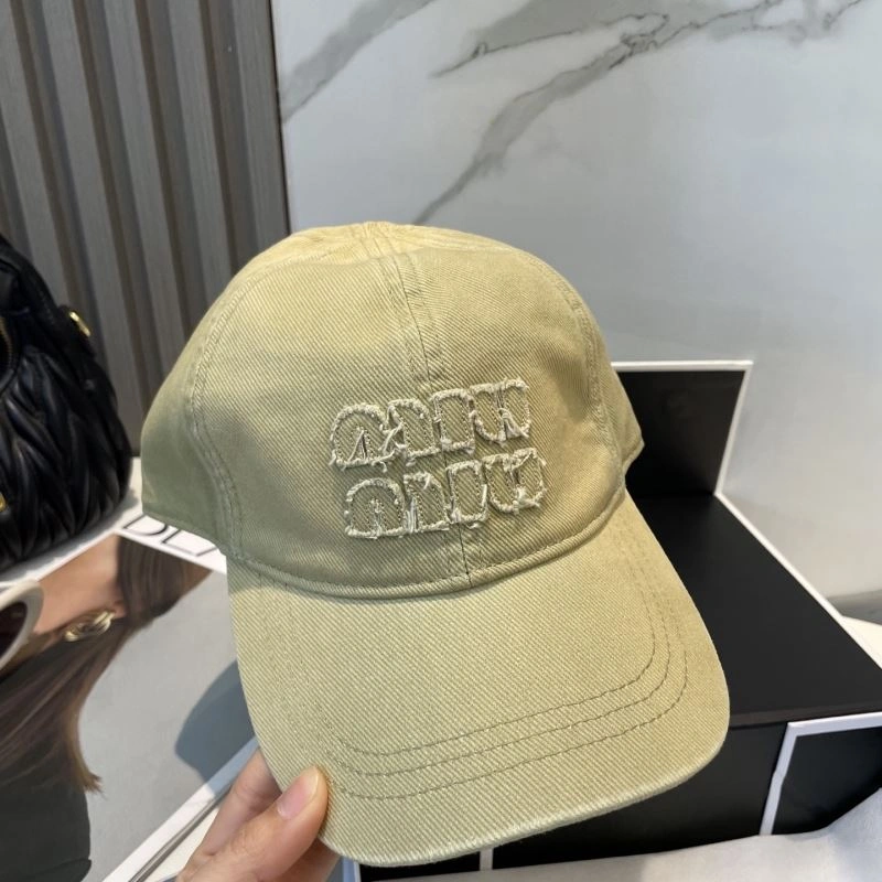 ModernLook Miu Miu Caps 257607