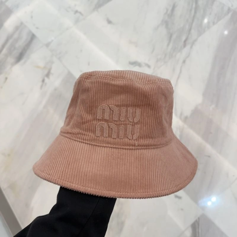 Miu Miu Caps Unique 257601