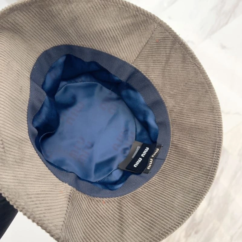 Miu Miu Caps FreshLook 257599
