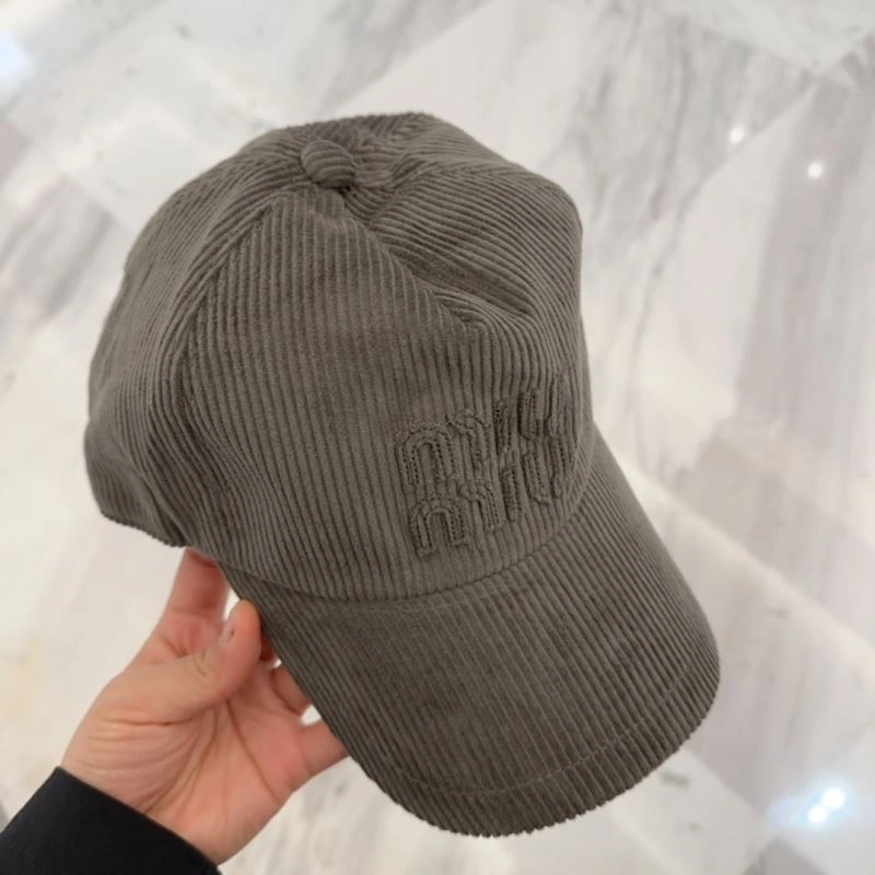 Miu Miu Caps Comfortable 257597