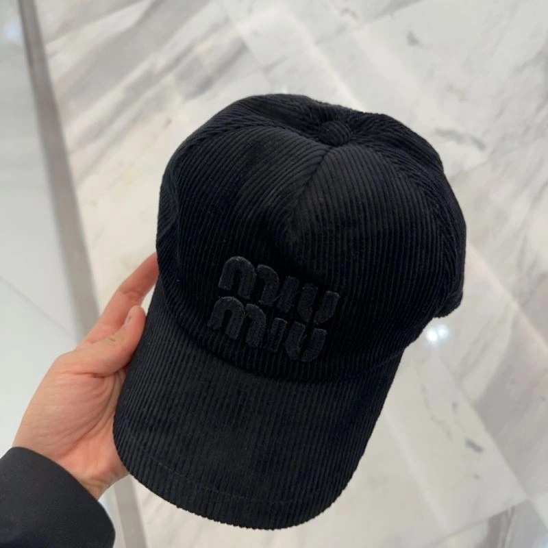 Miu Miu Caps ComfortFit 257591