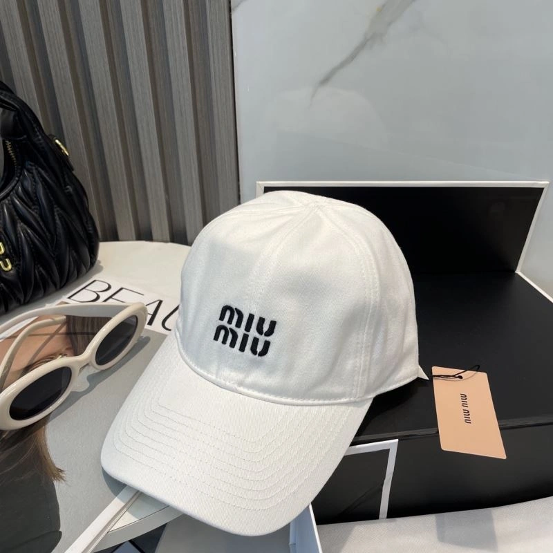 Miu Miu Caps Bright 257569