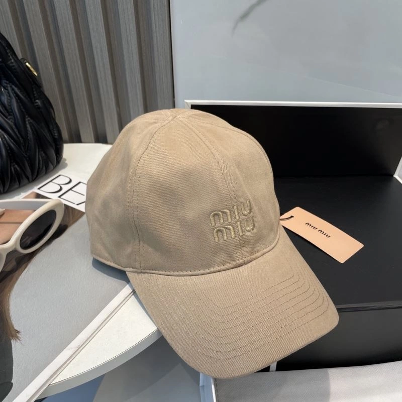 Miu Miu Caps ModernLook 257579