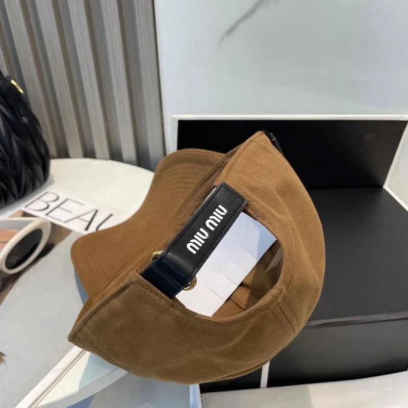 EasyMatch Miu Miu Caps 257573