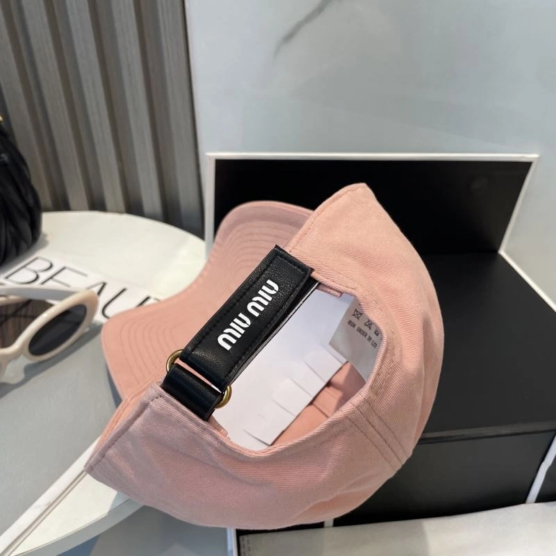 Miu Miu Caps Sporty 257583