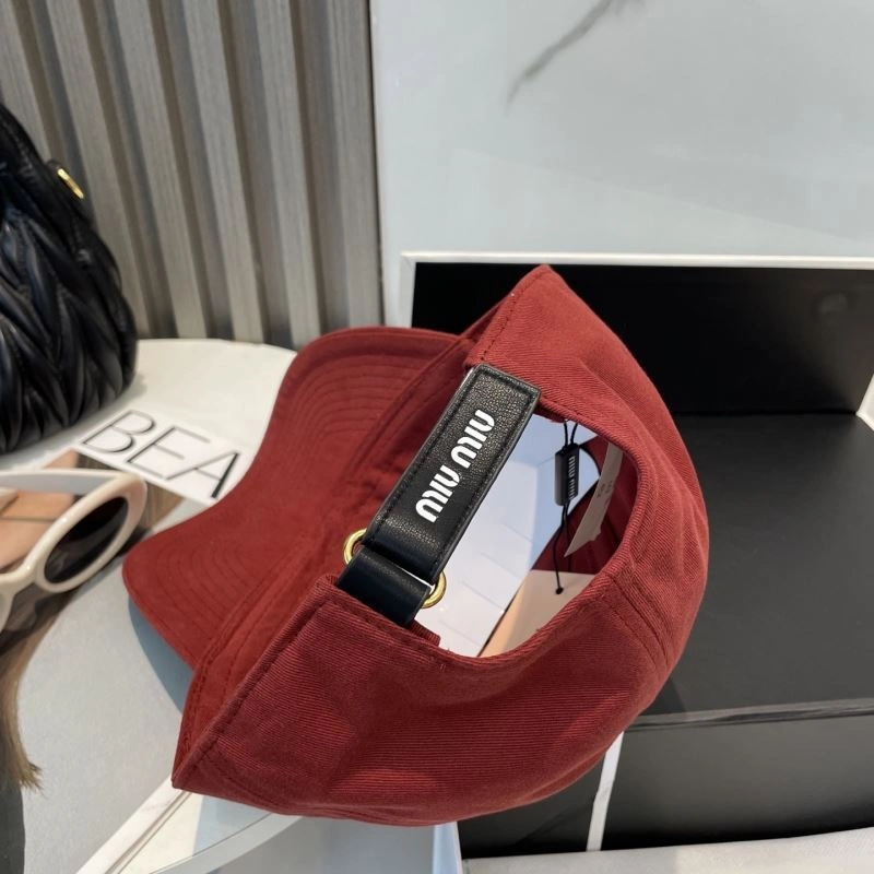 Miu Miu Caps Supportive 257584
