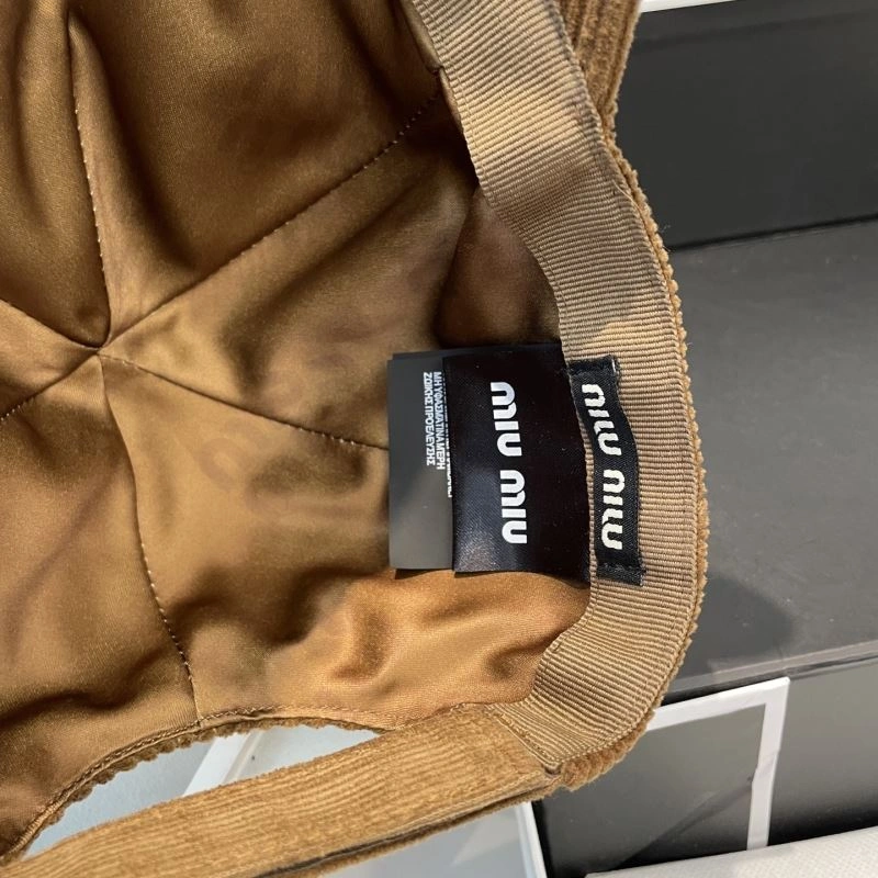 Breathable Miu Miu Caps 257575